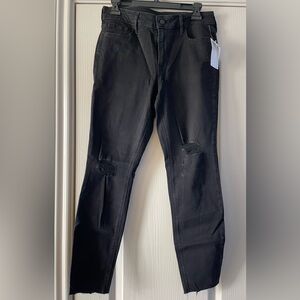NWT: Old Navy Rockstar super skinny size 8 distressed black jeans; ankle length